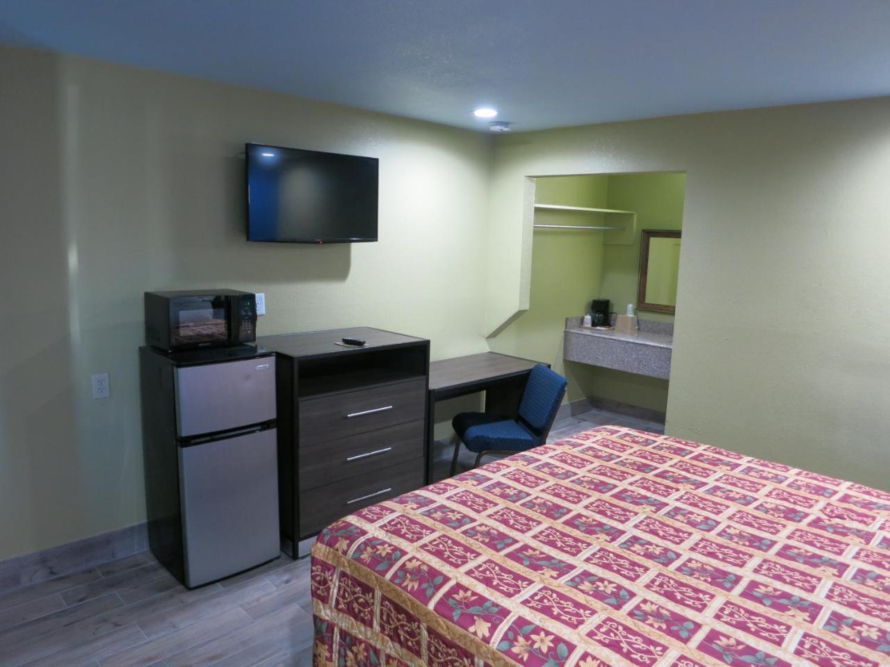 Gateway Inn Тълса Екстериор снимка